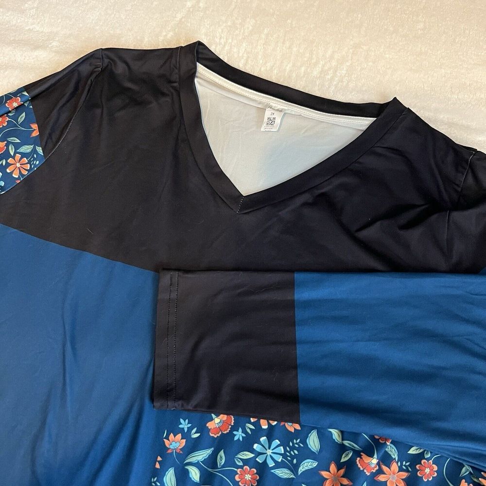 Pixie Lady‎ Women 2X Floral Colorblock V-Neck Tunic Top Blue Black Long Sleeve